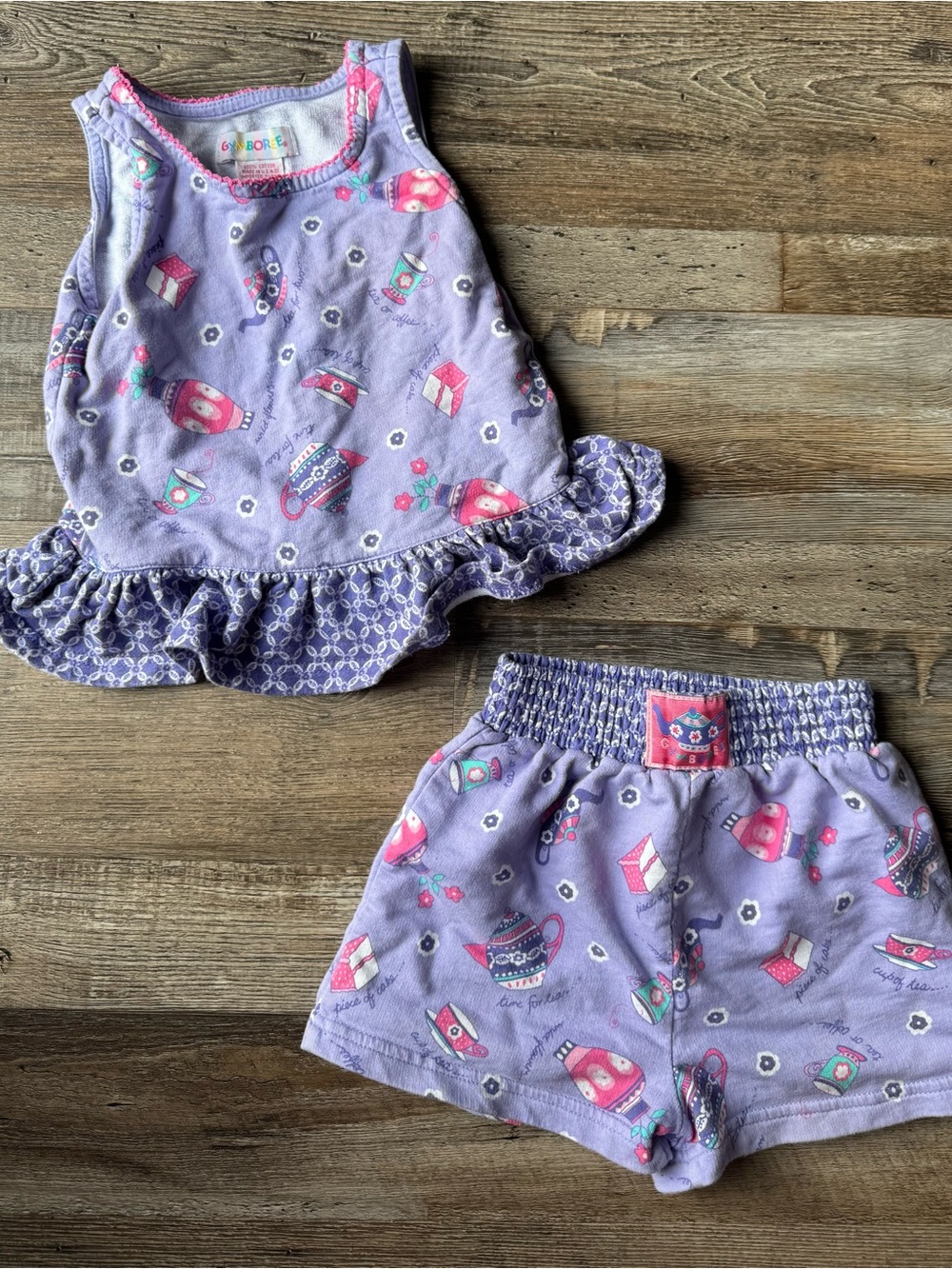 Gymboree vintage 90s rainbow tag “Tea for two” Set size “small”